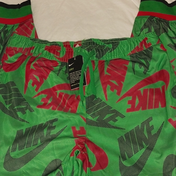 SOLD. Men's Nike Performance pants (SOLD) - Picture 2 of 2